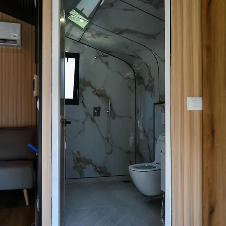 Capsule House Theth Hotel Shkodër